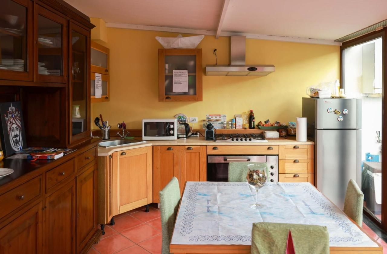 San Berillo House Apartment คาตาเนีย ภายนอก รูปภาพ